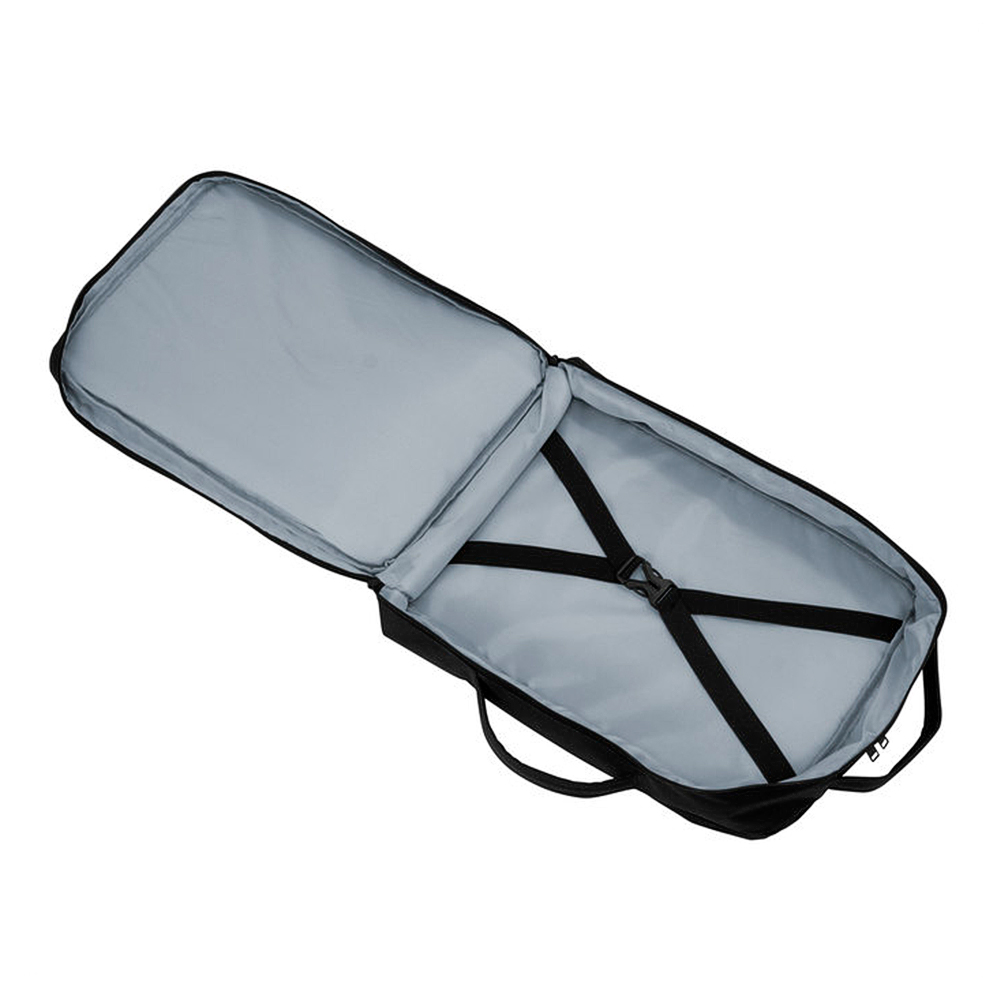 Interior de la mochila MUNICH carry on, 20 litros con porta notebook de hasta 17 pulgadas.