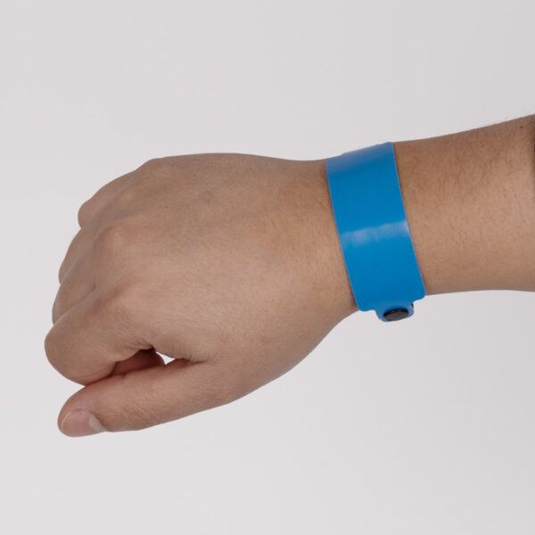 Pulsera plástica de PVC - Imagen 7