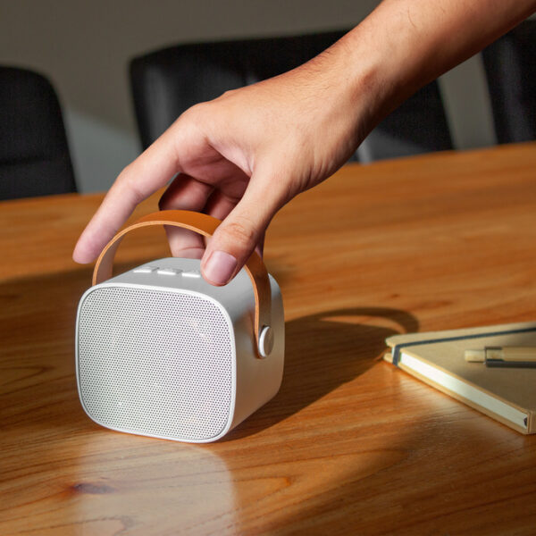 Parlante bluetooth ELVIS - Imagen 8