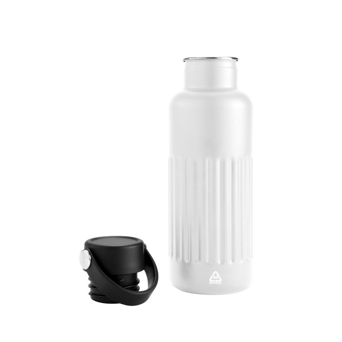 Botella térmica KAWA de acero inoxidable color blanco , con cuerpo con bajorrelieve para mejor agarre, a un lado la tapa PP a rosca color negro con asa de silicona.