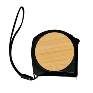 Cinta métrica MESURA de 3 metros con cuerpo de ABS y detalle circular de bambú, clip metálico y correa de poliéster, ideal como regalo corporativo personalizado.
