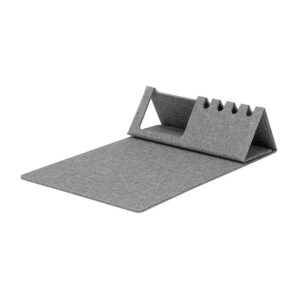 Mousepad plegable MADRID de tela RPET multifuncional para escritorio con soporte para celular y boligrafos.