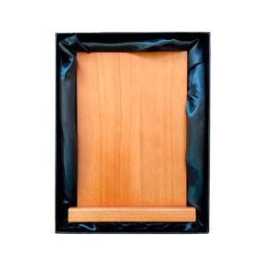 Galvano de madera de 12 mm para reconocimiento empresarial.