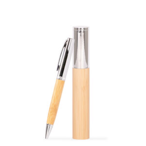 Bolígrafo Airlie de metal con grip de bambú y estuche cilíndrico de bambú para regalos corporativos.
