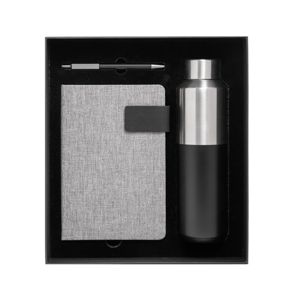 Set Ejecutivo Charm Box con bolígrafo de aluminio, libreta A5 y botella térmica de 600 ml en caja de regalo negra.